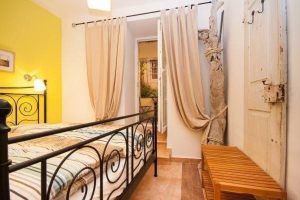 Apartments Mediteranea Baska  Exterior photo