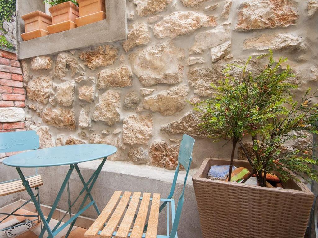 Apartments Mediteranea Baska  Exterior photo